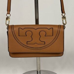 RARE GEM!! Tory Burch All T Crossbody Bag in Bark